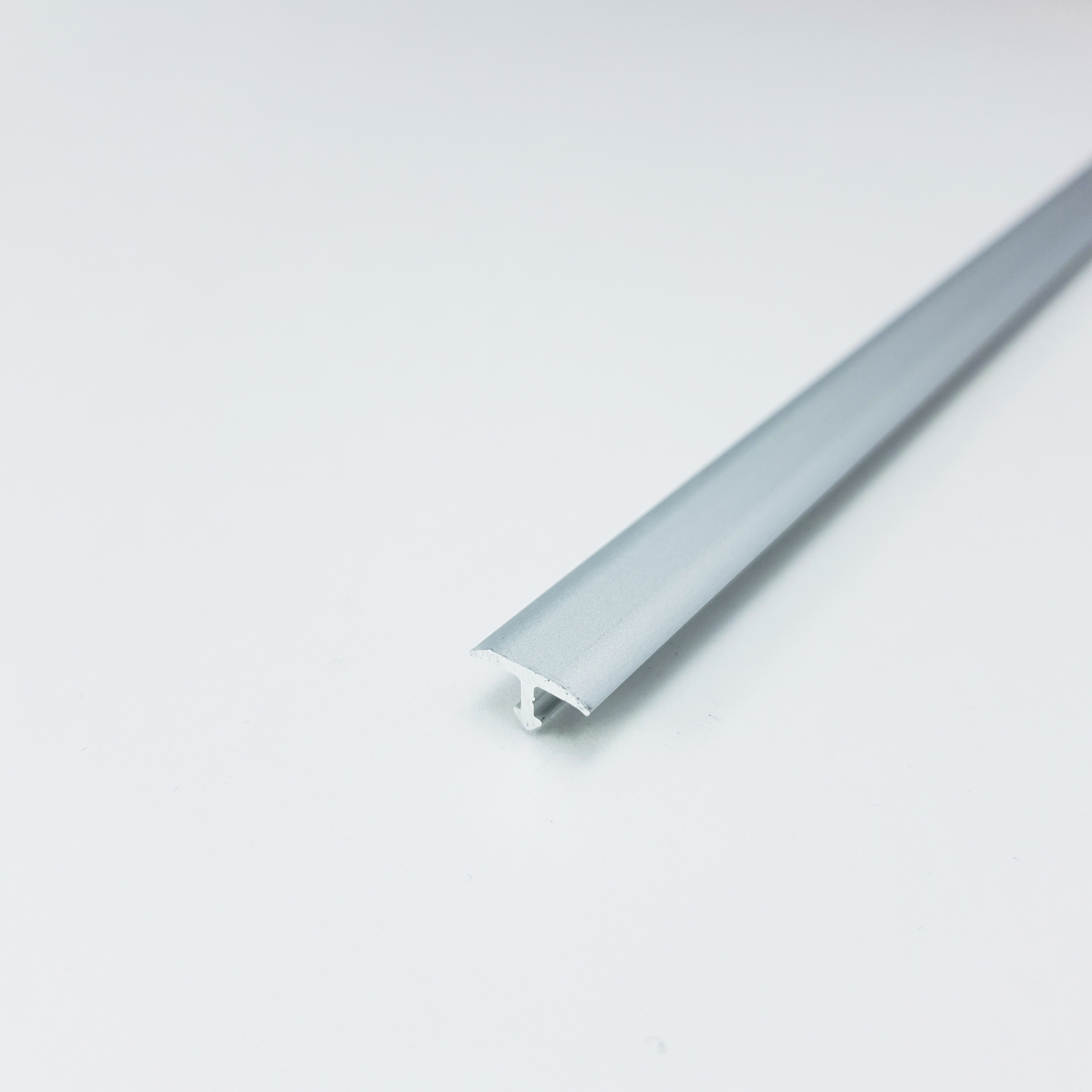 PCRAA 1045 Т-образный профиль PROCOVER 10 мм, алюминий анодированный, цвет серебро, длина 2700 мм