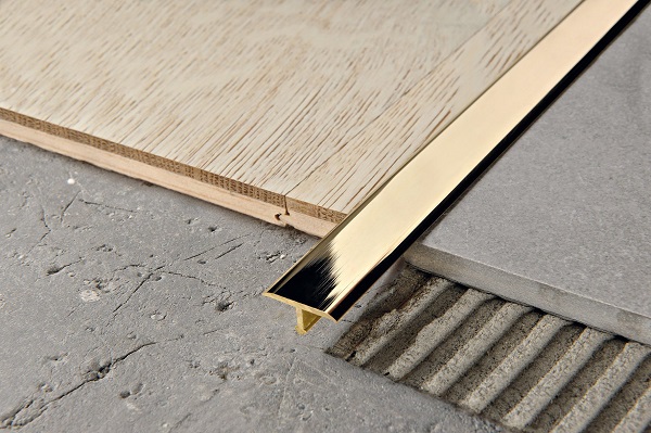 PCROL 149 Т-образный профиль PROCOVER 14 мм, латунь блестящая, цвет золото, длина 2700 мм