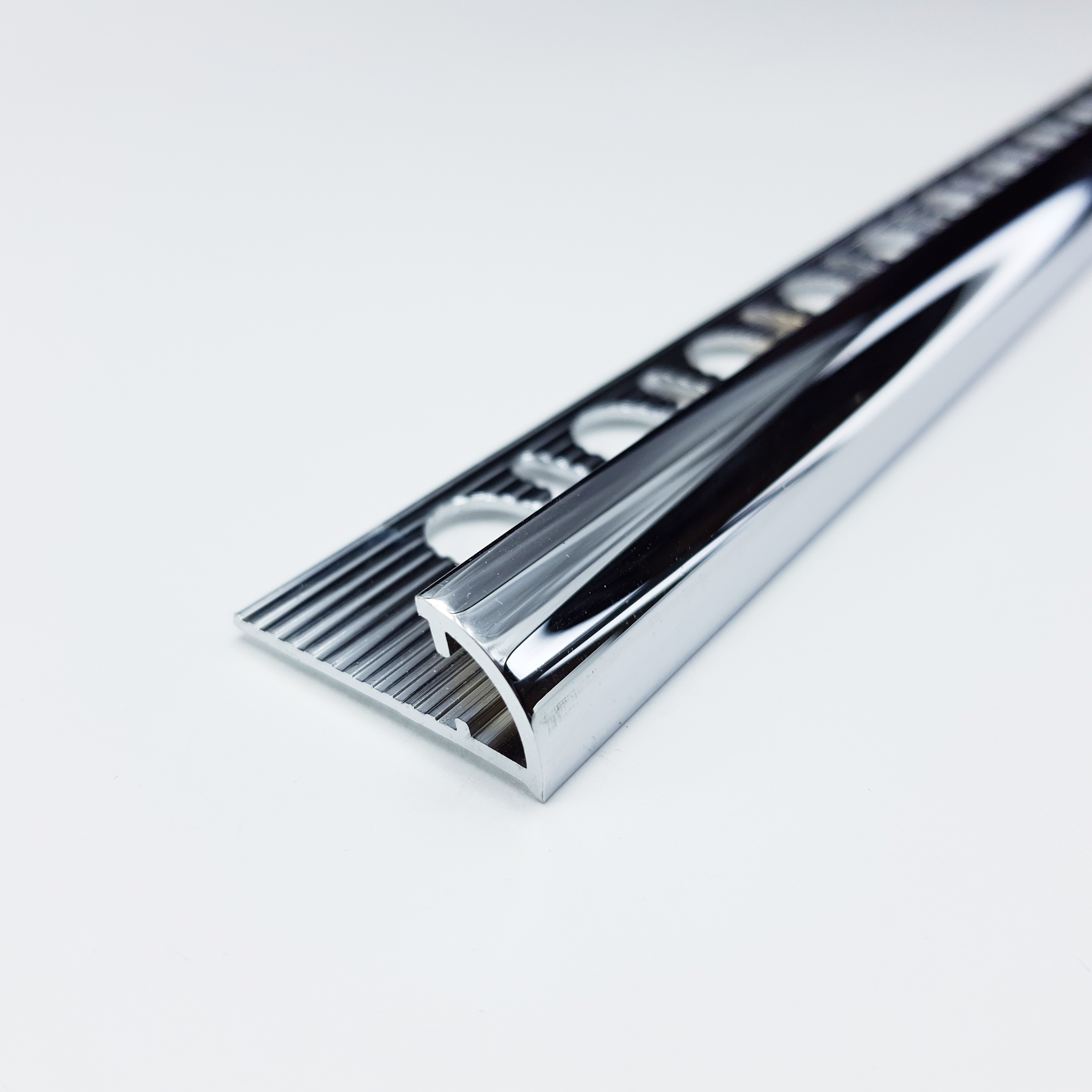 PJOC 10 Профиль PROJOLLY H= 10 мм, латунь хромированная суперблестящая, цвет хром, длина 2700 мм