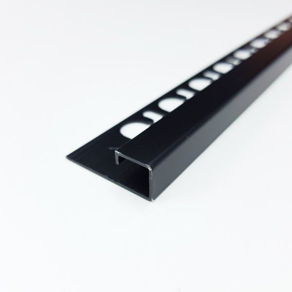 PJQSNE 10 - Профиль PROJOLLY SQUARE H= 10 мм, алюминий анодированный, цвет чёрный, длина 2700 мм