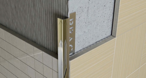 KU 12 EP 270 AiSi 430 П-образный профиль H = 12 мм, полированная сталь марки AiSi 430, длина 2700 мм